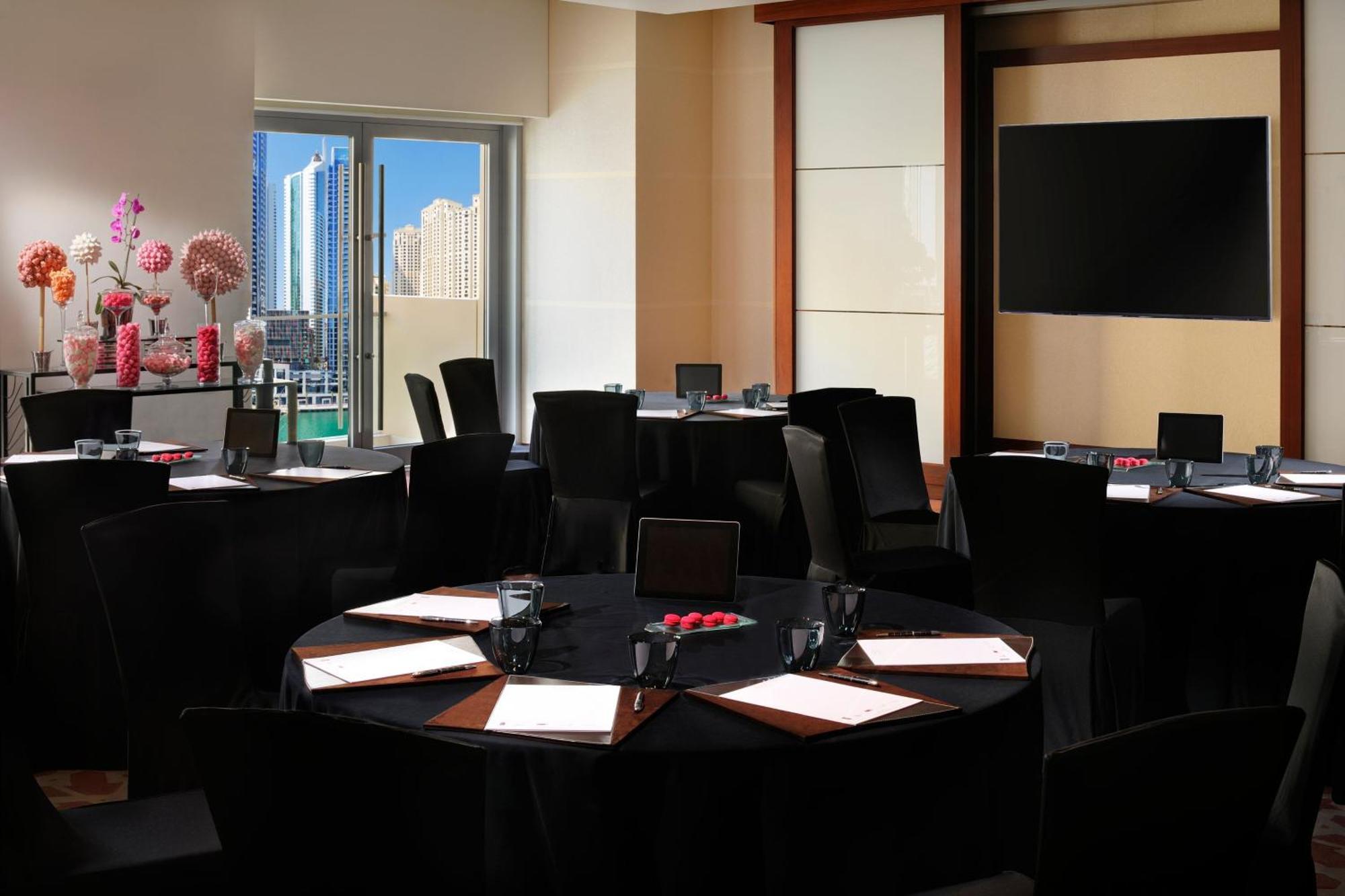 Jw Marriott Hotel Marina Dubai Exterior photo Meeting room