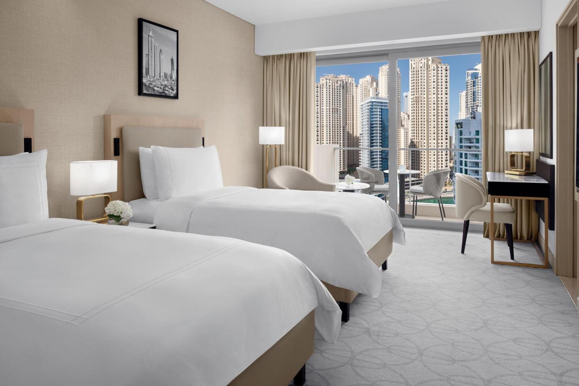 Jw Marriott Hotel Marina Dubai Exterior photo